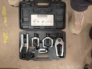 lot 7655 image: Maddox Front End Service Tool Set