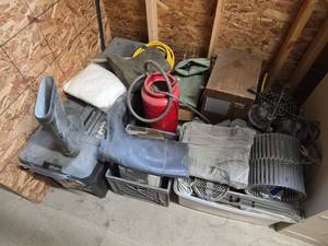 lot 7729 image: Assorted HVAC Equipment, Tools & Totes Lot