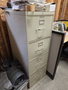 lot 7730 image: 5-Drawer Vertical File Cabinet