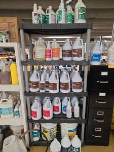 lot 7748 image: Lot Of Industrial Cleaning Supplies And Chemicals