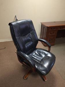 lot 7808 image: Black Leather Office Chair w Wood Base