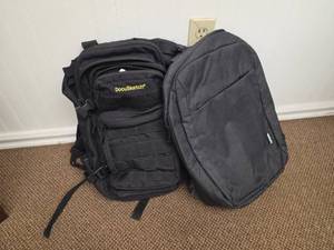 lot 7825 image: DocuSketch Black Backpack w Multiple Compartments