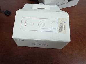 lot 7842 image: Ricoh Theta 360 Degree Camera Blue