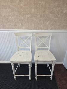 lot 7852 image: X-Back Dining Chairs, Set of 2, Cream