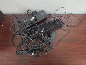 lot 7888 image: Power Strip & Cable Management Bundle