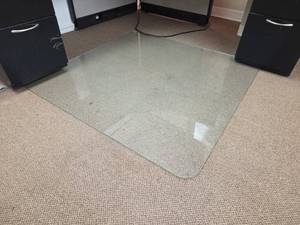 lot 7895 image: Clear Glass Chair Mat Floor Protector