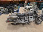 1998 Honda Valkyrie GL1500C – 16,958 Miles – Custom Paint – Flat-Six – Title