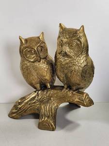 lot 101 image: Large Vintage Solid Brass Double Owl Sculpture On Branch MCM Heavy 10.5