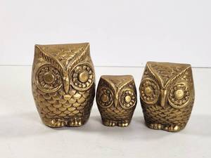 lot 106 image: Set of 3 Brass Owl Sculptures