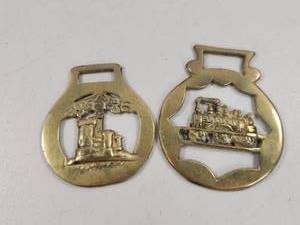 lot 122 image: Pair of Vintage Brass Horse Harness Medallions