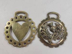 lot 123 image: Pair of Vintage Brass Horse Harness Medallions Heart and Thistle