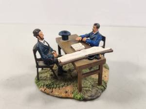 lot 153 image: Cordoris Gettysburg PA Civil War Diorama Figurine Set