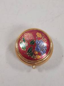 lot 166 image: Enameled Flip Top Ring Container