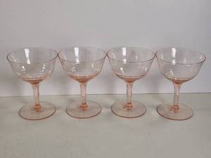 lot 214 image: Set of 4 Pink Crystal Coupe Cocktail Glasses