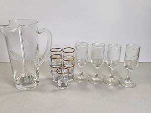 lot 218 image: Glass Pitcher and Drinkware Set