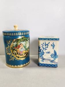 lot 270 image: Pair of Tins Sevres Style Decorative Porcelain Containers Lot, 2 Pieces