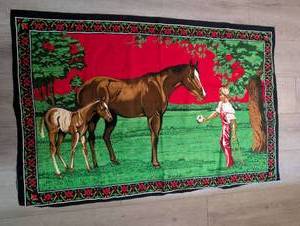 lot 1600 image: Large Decorative Equestrian Textile Wall Art -5x4ft