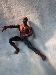 lot 2012 image: 20022003 Toy Biz Spider-Man Action Figure Articulated