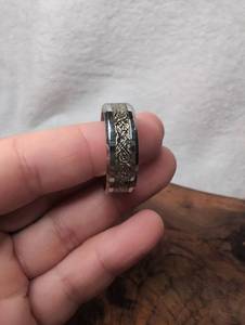 lot 3111 image: Mens Band Ring with Decorative Center Band&nbsp