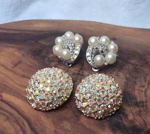lot 3306 image: Clip On Rhinestone and Pearl Earrings Lot - 2 ct
