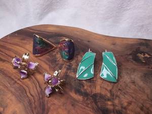 lot 3312 image: Colorful Metal Vintage Earrings Green Purple Mixed - 3 ct