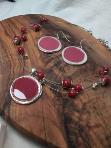 lot 3401 image: Red Bead Necklace and Earring Set with Silver-Tone Pendant Charms