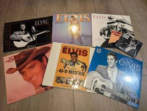 lot 2809 image: Elvis Calendars Lot 2000s - 8 Calendars