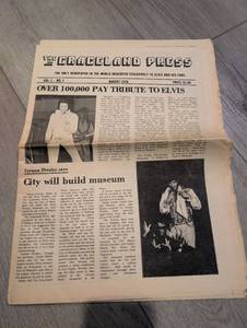 lot 2830 image: The Graceland Press Vol. 1 No. 1 August 1978 Elvis Newspaper