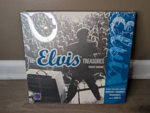 lot 2831 image: The Elvis Treasures by Robert Gordon Boxed Set with Audio CD and Documents - sealed