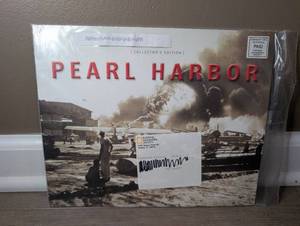 lot 2907 image: Pearl Harbor Collectors Edition National Geographic