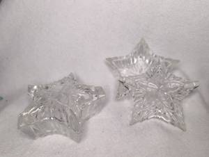 lot 3505 image: Clear Glass Star-Shaped Trinket Bowls with Lids- Set of 2
