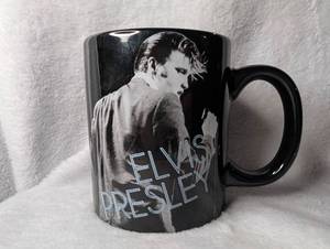 lot 4017 image: Elvis Presley 12 oz Ceramic Mug&nbsp