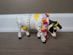 lot 5006 image: Cow Parade Elvis Presley Cow Figurine - new in box&nbsp