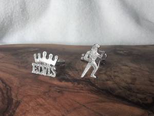lot 5904 image: Elvis Rhinestone Rings with Crown and Figure Design Pair - 2 ct