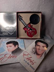 lot 7006 image: Elvis Home for the Holidays Collectors Edition Box Set with Guitar Candle