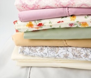 lot 1556 image: King - HomeReflections 1200TC Cotton Blend Sheet Set, Ivory