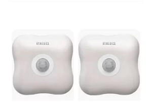 lot 1723 image: Homedics Set of 2 Total Clean Plug-in Air Purifiers