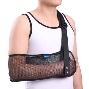 lot 1742 image: Mesh Arm Sling Immobilizer for Shoulder Injury, Arm Brace (RL, Black)