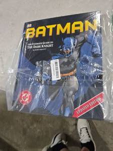 lot 1779 image: Batman The Ultimate Guide to the Dark Knight