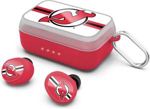 lot 1836 image: SOAR NHL Wireless Sport Earbuds Comfortable Fit & Convenient Charging