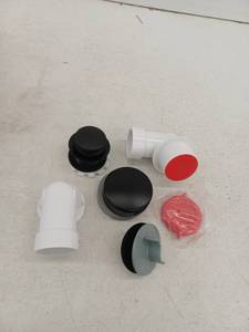 lot 19053 image: Jones Stephens Bath Waste Kit For 1 12 Inch Pipe