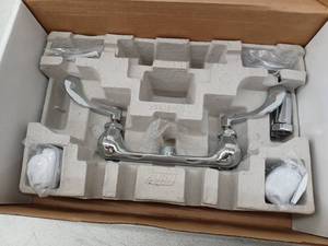 lot 19059 image: Zurn AquaSpec Commercial Faucet