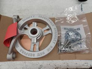 lot 19068 image: Babbitt Cast Iron Adjustable Sprocket Chainwheel 1-12  Retail $189.99