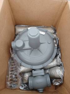 lot 19148 image: USG-243-12-2 Gas Regulator