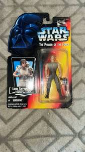lot 31 image: Star Wars Power of the Force Luke Skywalker in Dagobah Fatigues Action Figure 1995