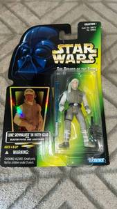 lot 41 image: Kenner Star Wars Luke Skywalker in Hoth Gear Power of the Force Action Figure 1996