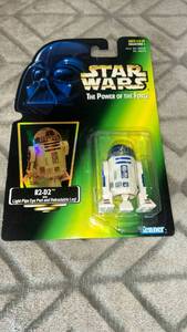 lot 46 image: Kenner Star Wars The Power of the Force R2-D2 Action Figure