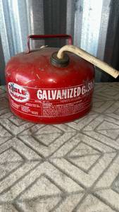 lot 78 image: Eagle Galvanized Gas Can Model SP 2� 2.5 Gallon