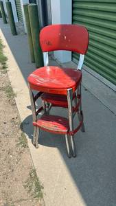 lot 113 image: Red Step Stool Chair with Back Support