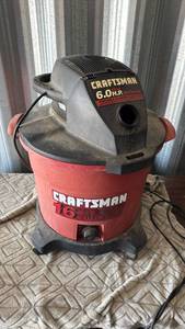 lot 116 image: Craftsman 16 Gallon 6.0 HP WetDry Vac Portable Blower